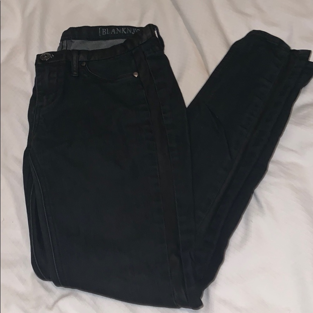 Blank NYC black tuxedo skinny jeans